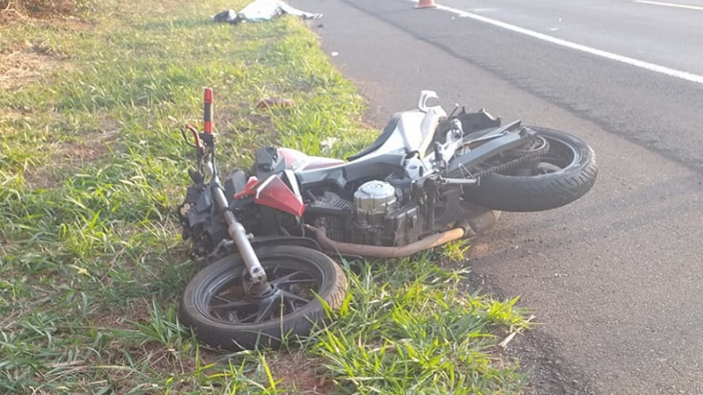 Acidente de moto resulta em vítima fatal em Paraguaçu