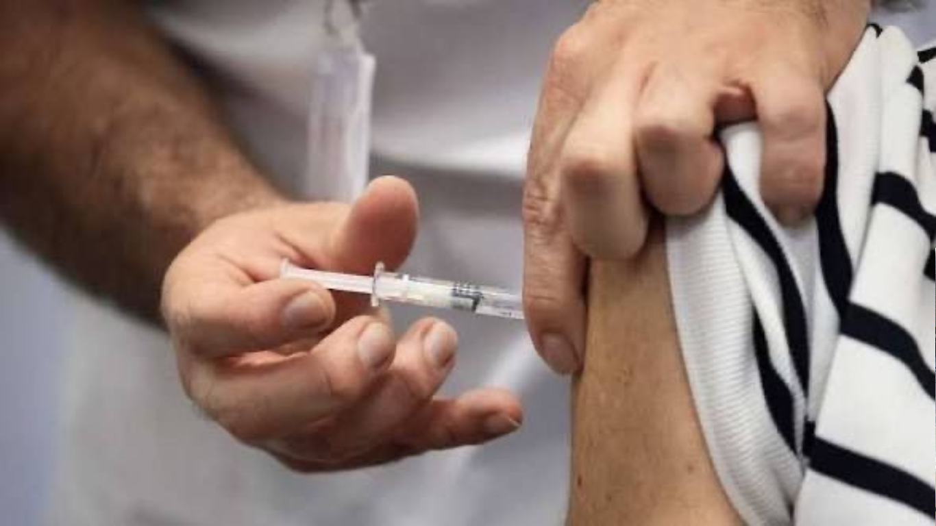 Semana de Multivacinação começa hoje, em Tarumã, com horário estendido e atendimento ampliado até quinta-feira