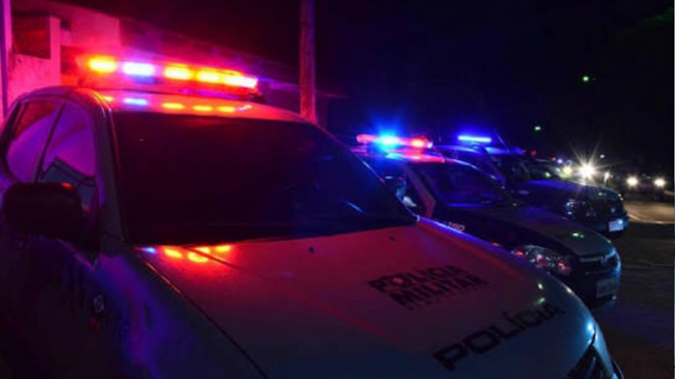 Confusão por som alto termina com duas prisões e ameaças contra policiais em Tarumã