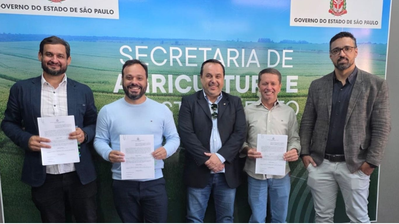 Prefeitos de Florínea, Pedrinhas e Cruzália participam de audiência na Secretaria Estadual de Agricultura e Abastecimento