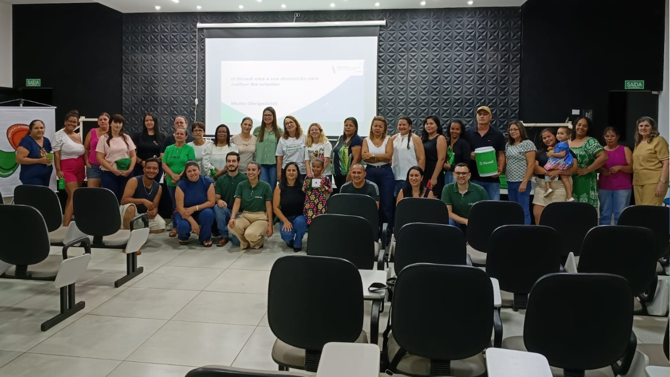Sicredi de Florínea realiza mais uma etapa do projeto “Jornada da Educação Financeira nas Escolas”