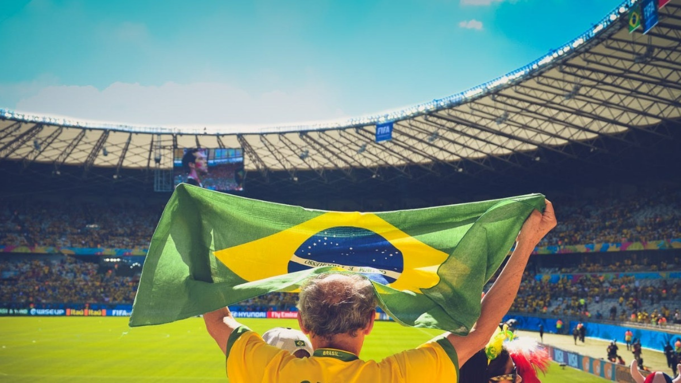 Cruzália e Bairro do Cateto terão transmissão dos jogos do Brasil na Copa do Mundo em telões de LED