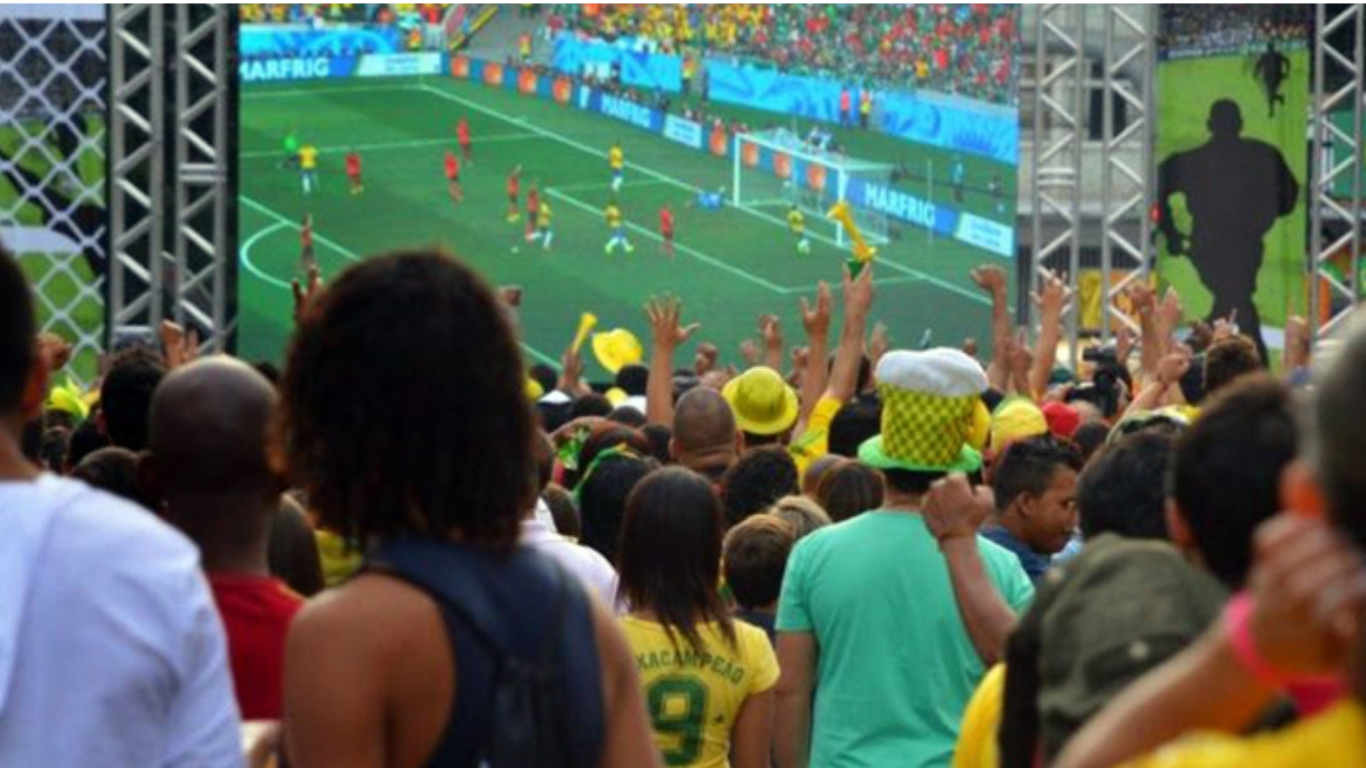 Cruzália, Pedrinhas Pta e Bairro do Cateto terão jogos da Seleção Brasileira transmitidos em telões neste sábado