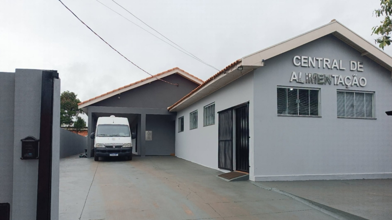 Prefeitura de Cruzália realiza manutenção na Central de Alimentação