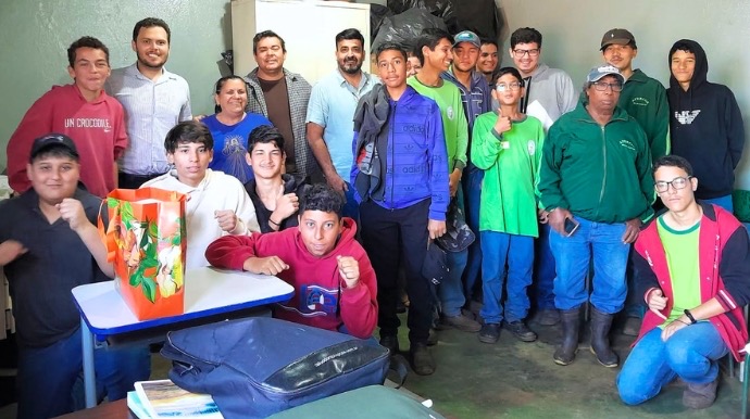 Secretaria de Saúde de Maracaí promove ações junto a adolescentes da AFERCOR