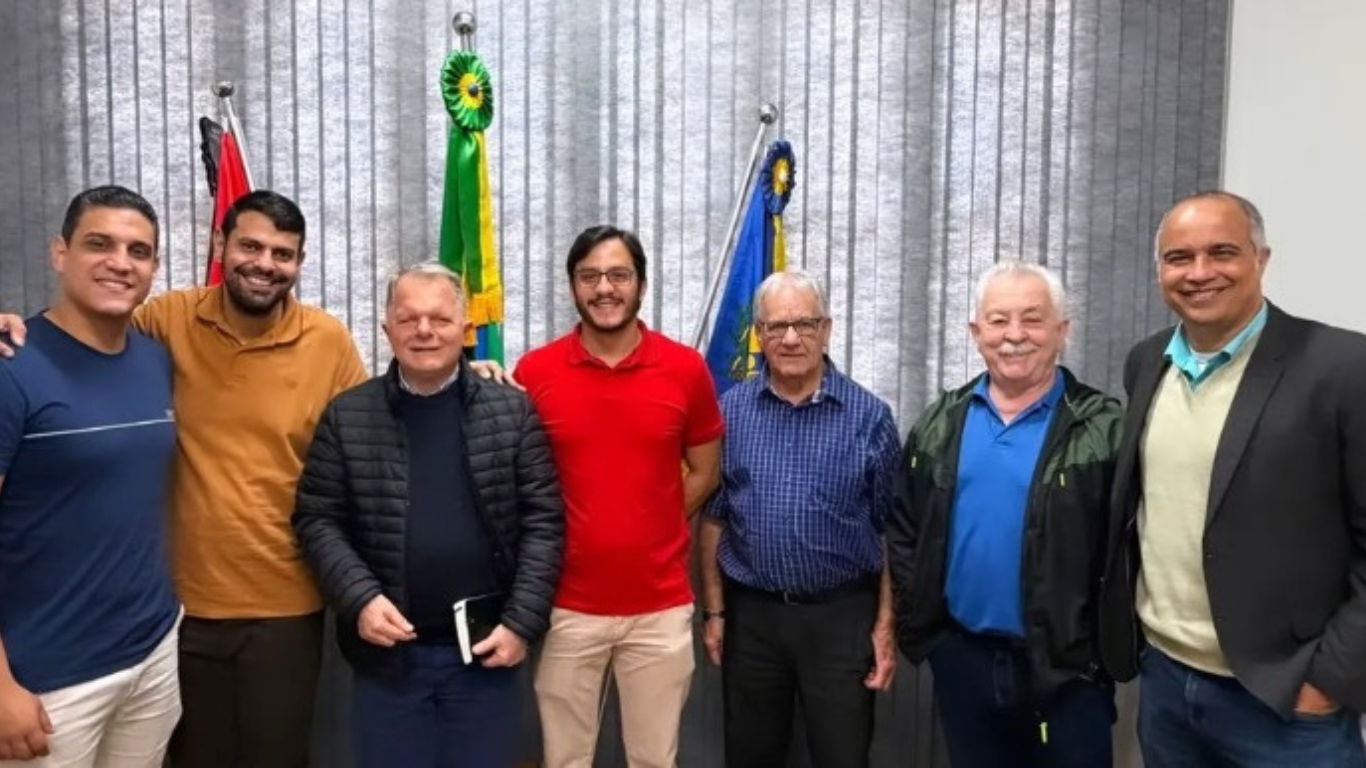 Deputado Mauro Bragato cumpre agenda em Maracaí e se reúne com lideranças municipais