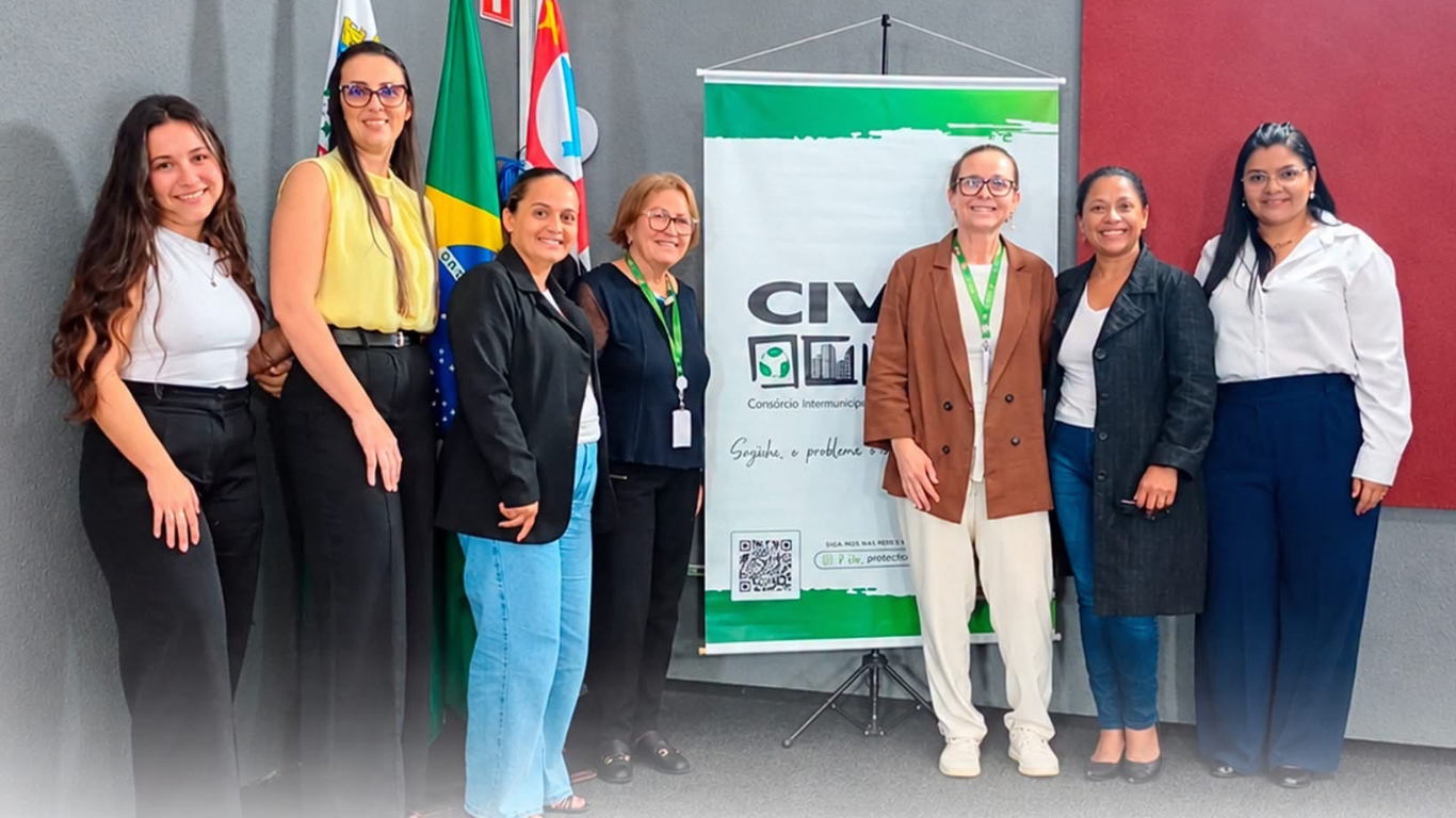Projeto de Tarumã que acompanha nutrição de alunos é apresentado em encontro regional