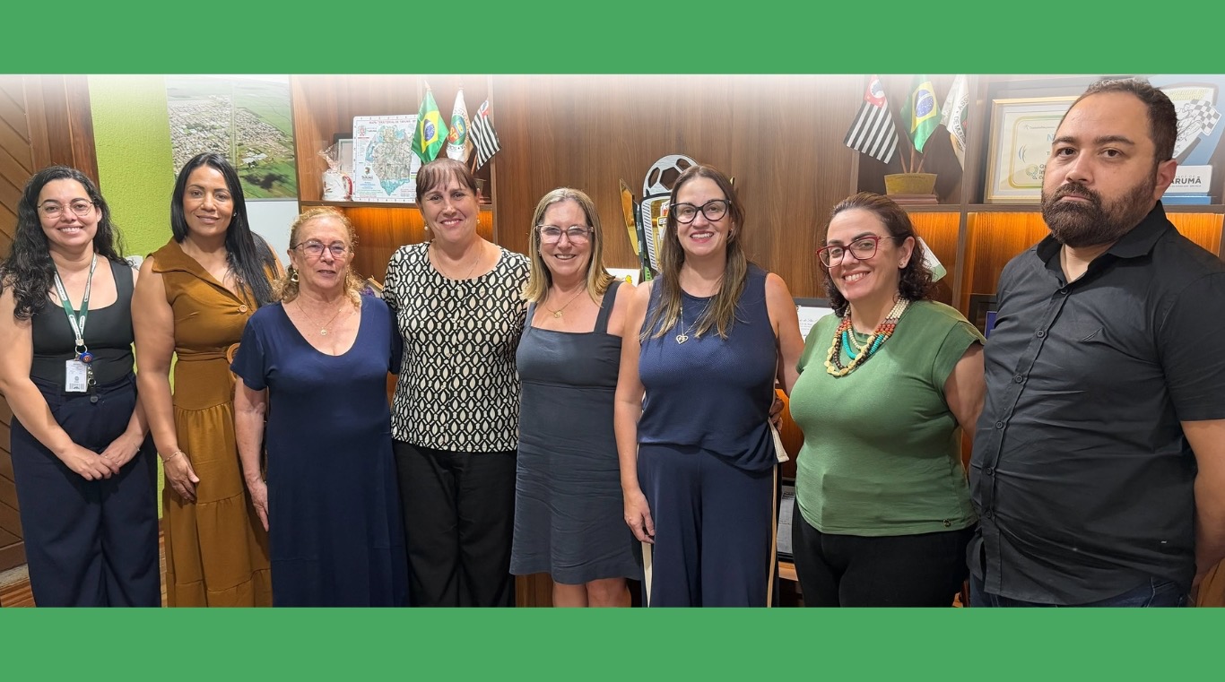 Equipe de Macatuba visita Tarumã para conhecer serviços, projetos e ações de Assistência Social